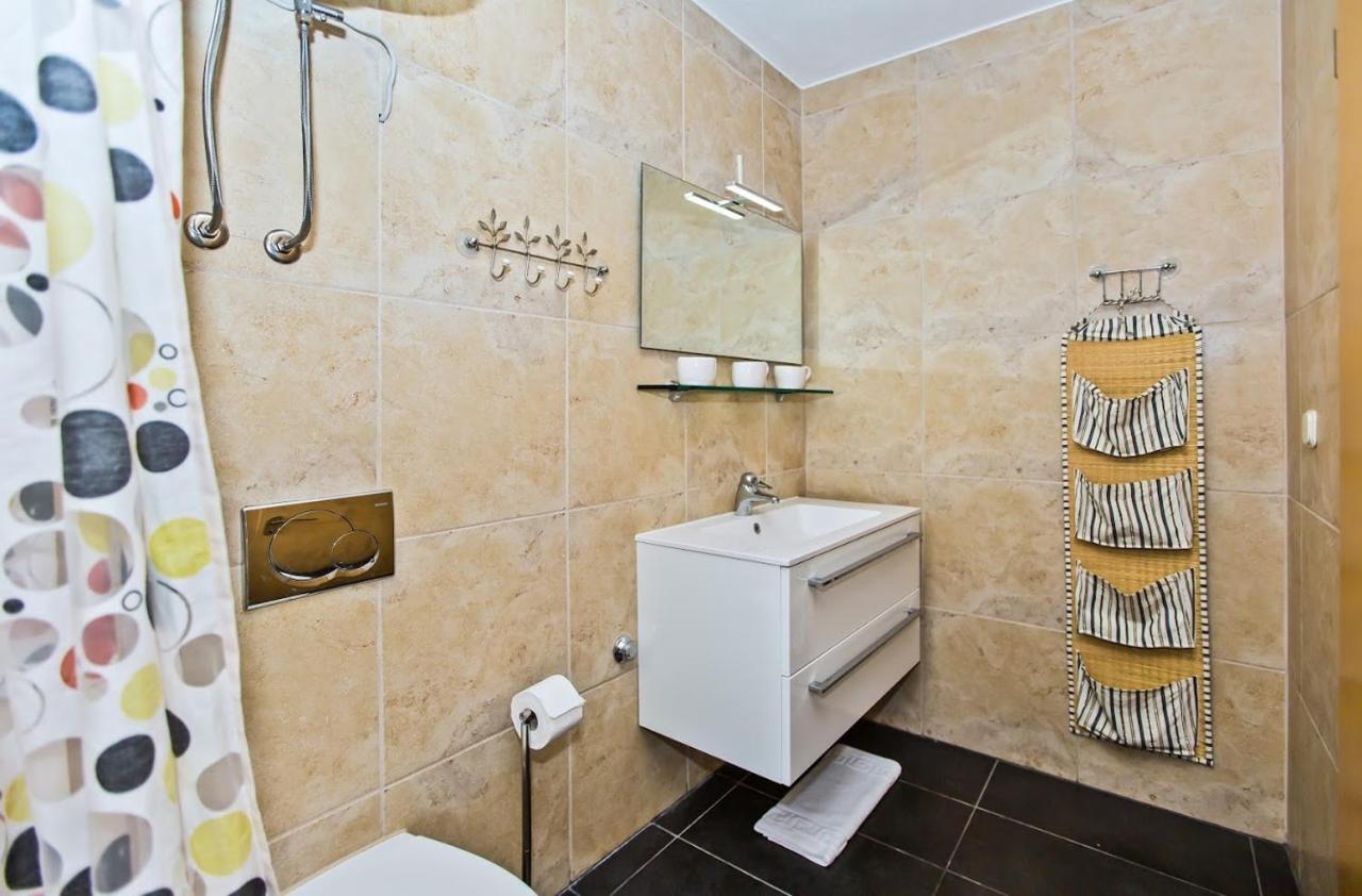 Holiday home Sunce *